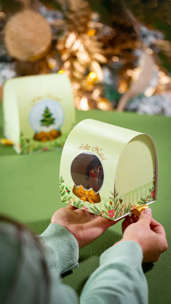 Caixa para mini panetone 100g, GLOBO DE NEVE, pacote com 10 unidades